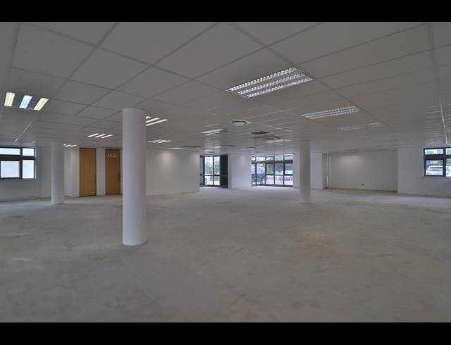 536M² OFFICE TO LET IN WATERFALL